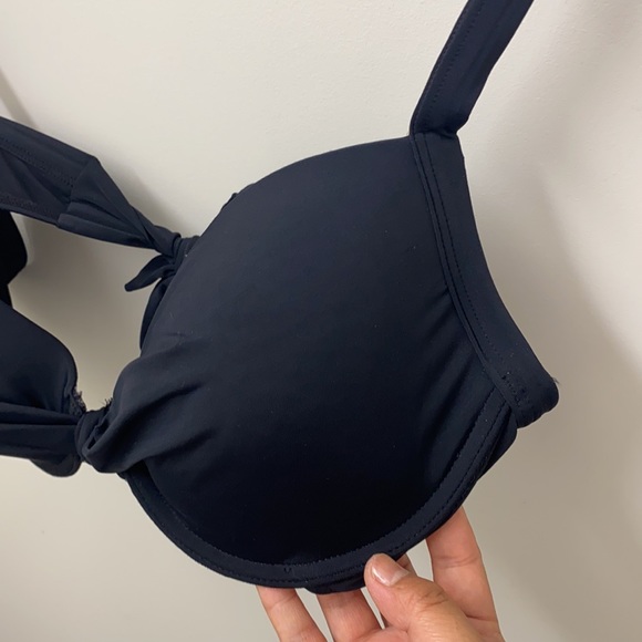 La vie en rose aqua D+ black swim top - Picture 3 of 7